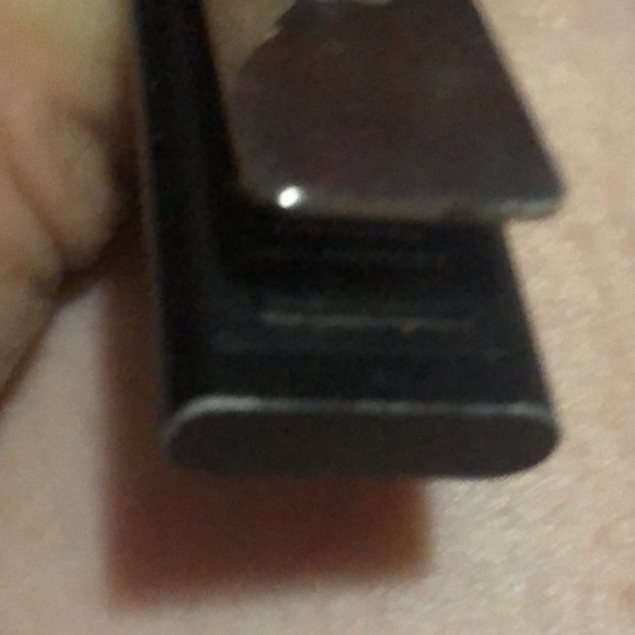 I-pod shuffle with usb charger cord - Picture 7 of 7